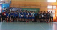 SP 1 Stara Wieś z mistrzostwem powiatu w piłce ręcznej - zdjęcie 2
