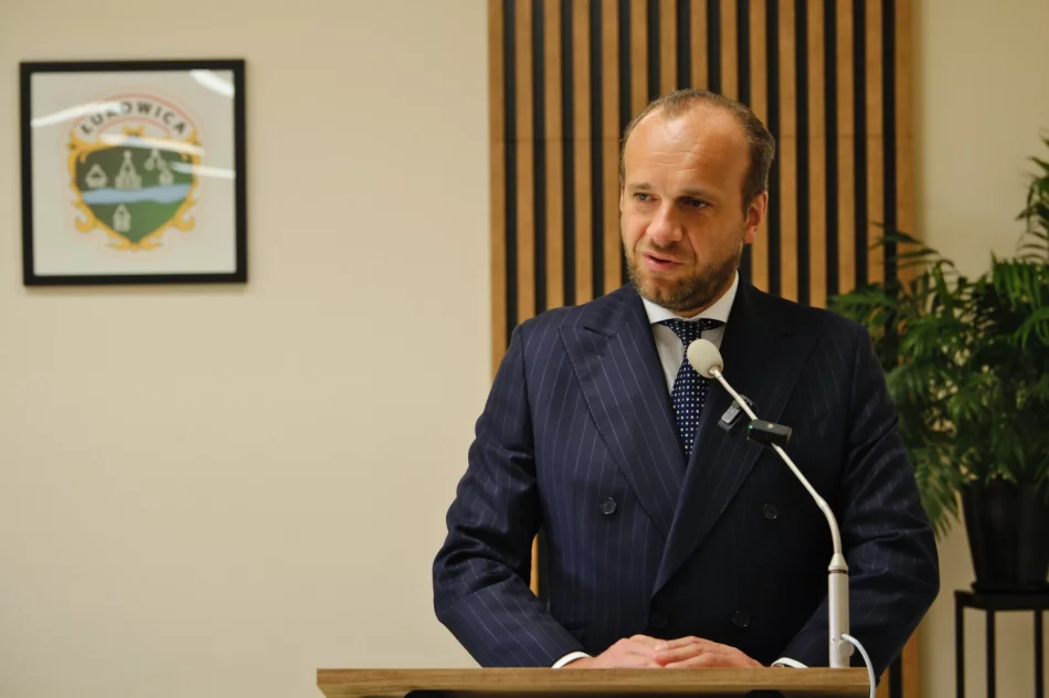 Pieniądze na drogi - umowy podpisane - zdjęcie 3