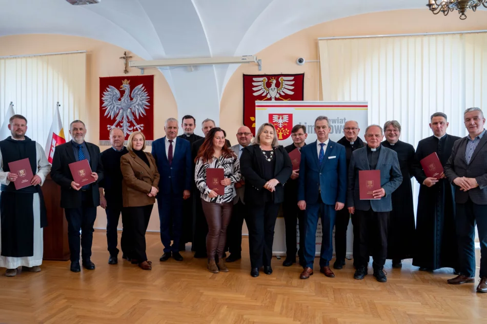 Powiat dzieli środki na zabytki - zdjęcie 5