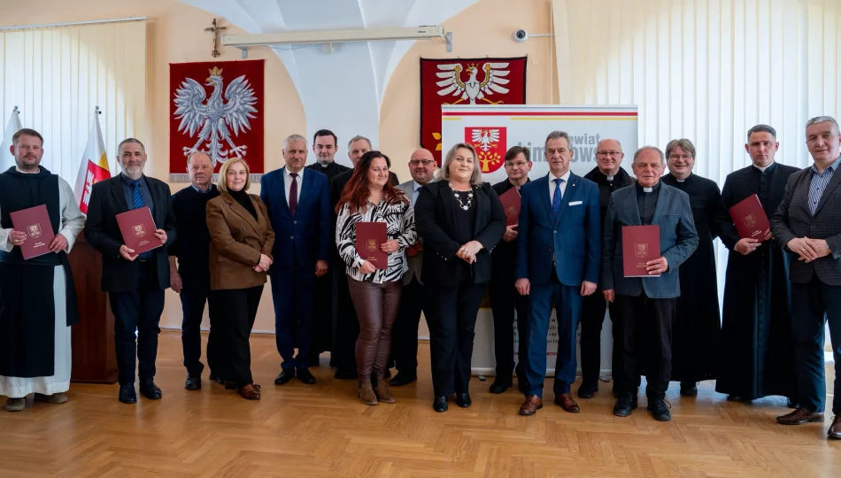 Powiat dzieli środki na zabytki - zdjęcie 1