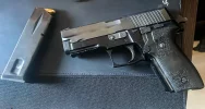 Zatrzymane trzy osoby podejrzane o udział w gangu handlującym narkotykami - zdjęcie 2