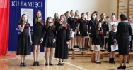 Wieczornica patriotyczna– lekcją historii w Szkole Podstawowej Nr 1 w Starej Wsi - zdjęcie 3