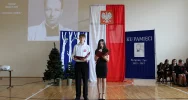 Wieczornica patriotyczna– lekcją historii w Szkole Podstawowej Nr 1 w Starej Wsi - zdjęcie 4