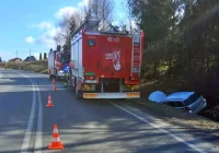 Chwila nieuwagi i sen za kierownicą. Sobotnie kolizje w powiecie - zdjęcie główne