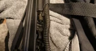 Narkotyki, karabin maszynowy i pistolet u zatrzymanego mężczyzny - zdjęcie 2