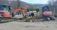 Mężczyzna przysypany ziemią - wezwano LPR - zdjęcie 2