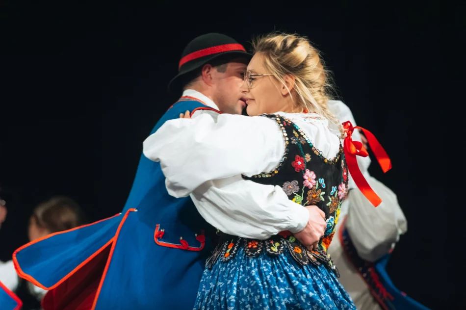 Zespół SPOD KICEK na 3 miejscu w Małopolskim Konkursie Posiady Teatralne na Orawie 2026 - zdjęcie 4
