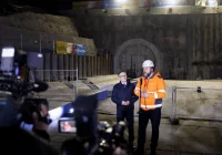 Przełom pod ziemią – finał drążenia tunelu ewakuacyjnego na linii Podłęże–Piekiełko - zdjęcie główne