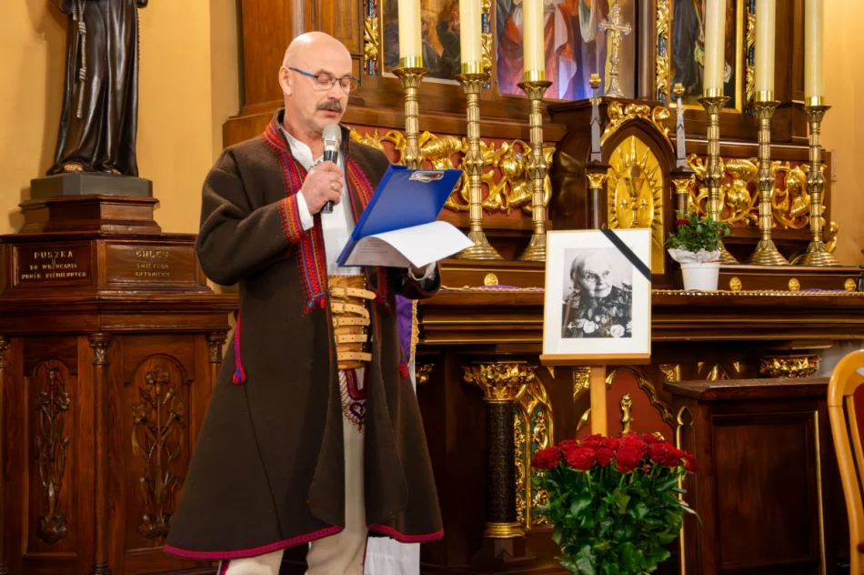 Ostatnie pożegnanie prof. Józefy Kobylińskiej - zdjęcie 3