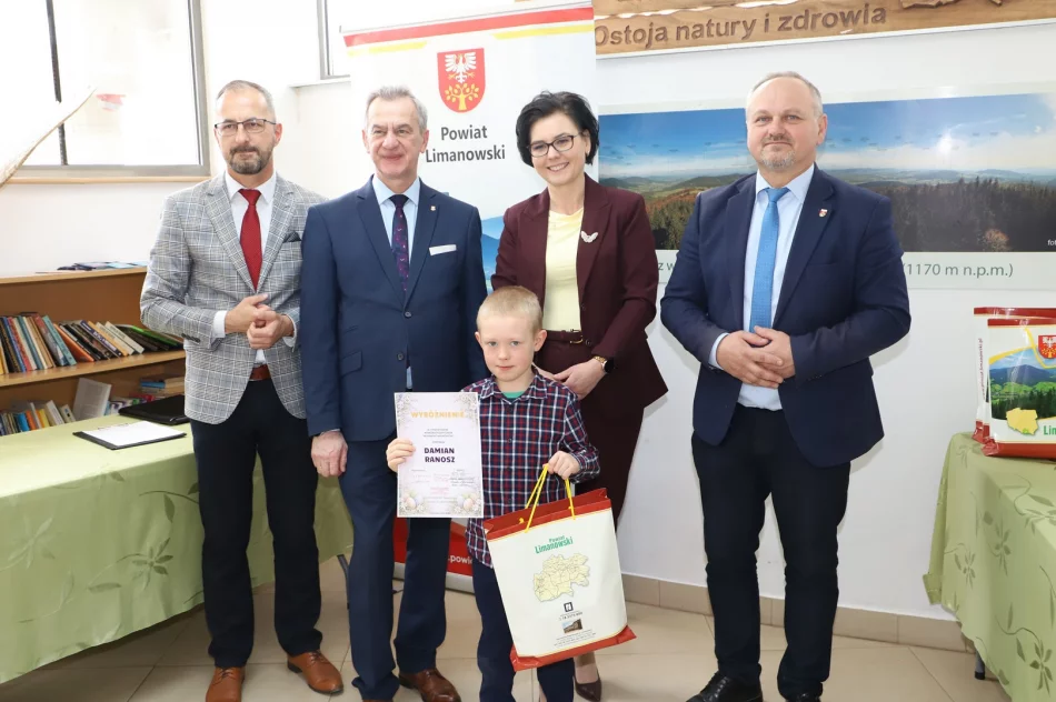 Podsumowanie III Powiatowego Konkursu Plastycznego „Eko-kartka wielkanocna" - zdjęcie 5