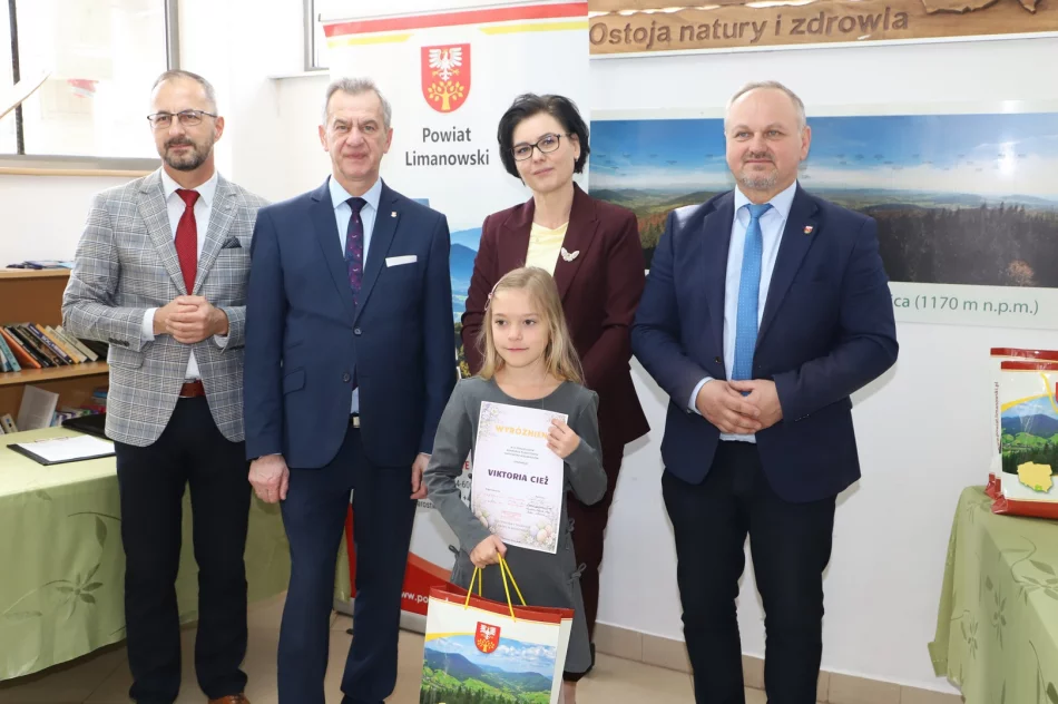 Podsumowanie III Powiatowego Konkursu Plastycznego „Eko-kartka wielkanocna" - zdjęcie 6