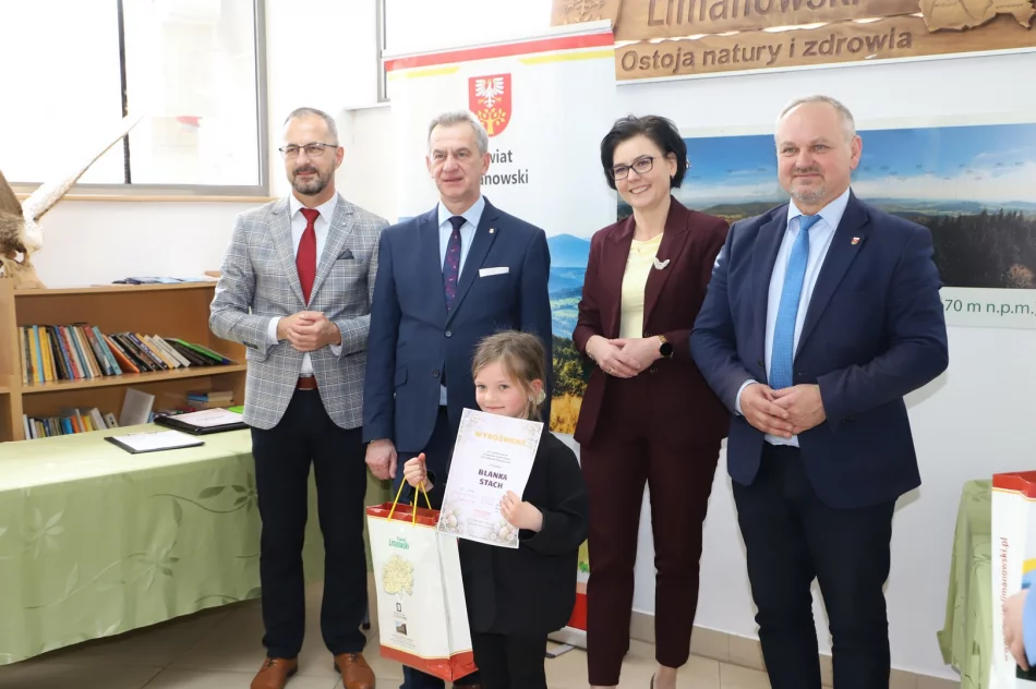 Podsumowanie III Powiatowego Konkursu Plastycznego „Eko-kartka wielkanocna" - zdjęcie 17