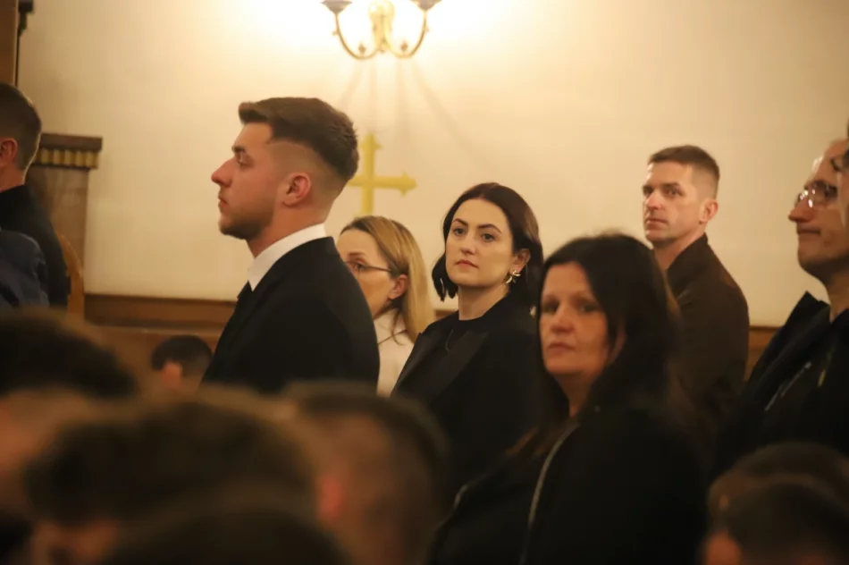 Przyjaźń ważniejsza niż zwyczaje. Kardynał Grzegorz Ryś do młodych - zdjęcie 7