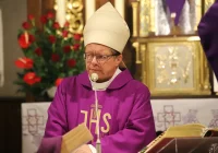 Przyjaźń ważniejsza niż zwyczaje. Kardynał Grzegorz Ryś do młodych - zdjęcie główne