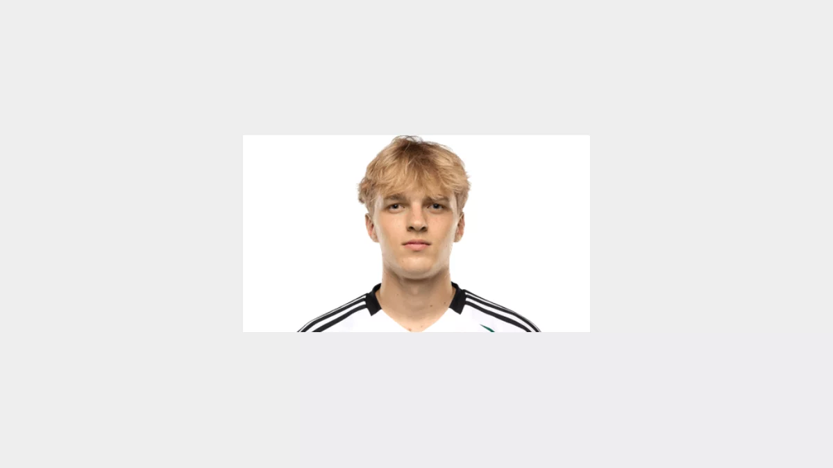 Wychowanek Harnasia Tymbark w wygranym meczu Polski/Fot.: legia.com