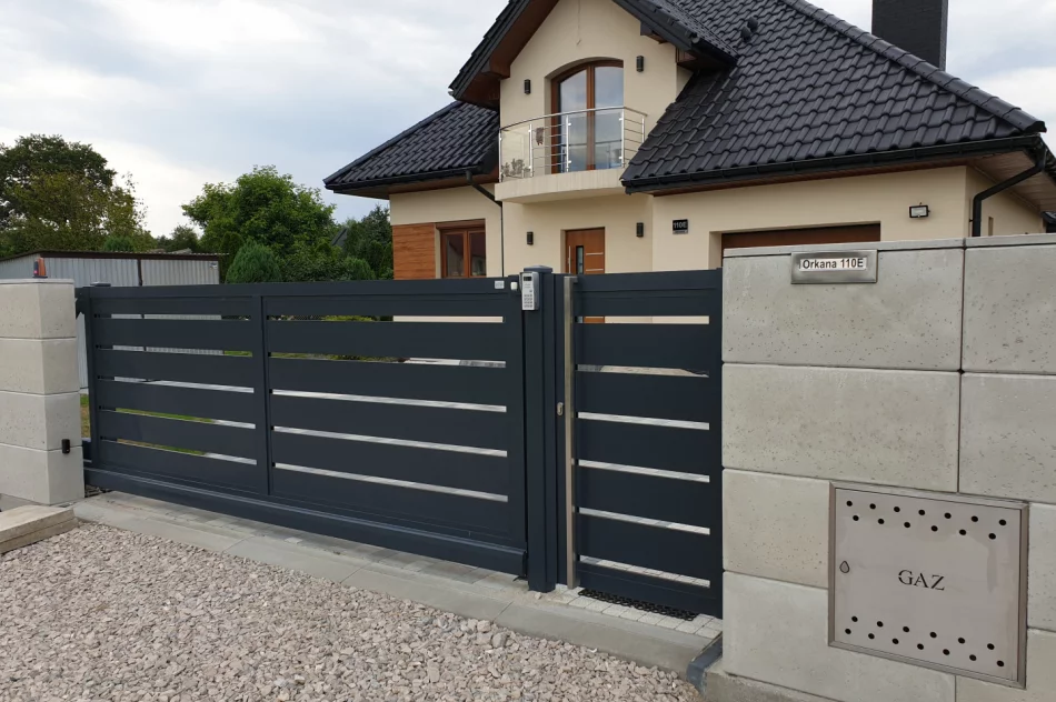 Nowoczesne bramy i ogrodzenia z aluminium oraz stali - Świat-Ogrodzeń producent - zdjęcie 5