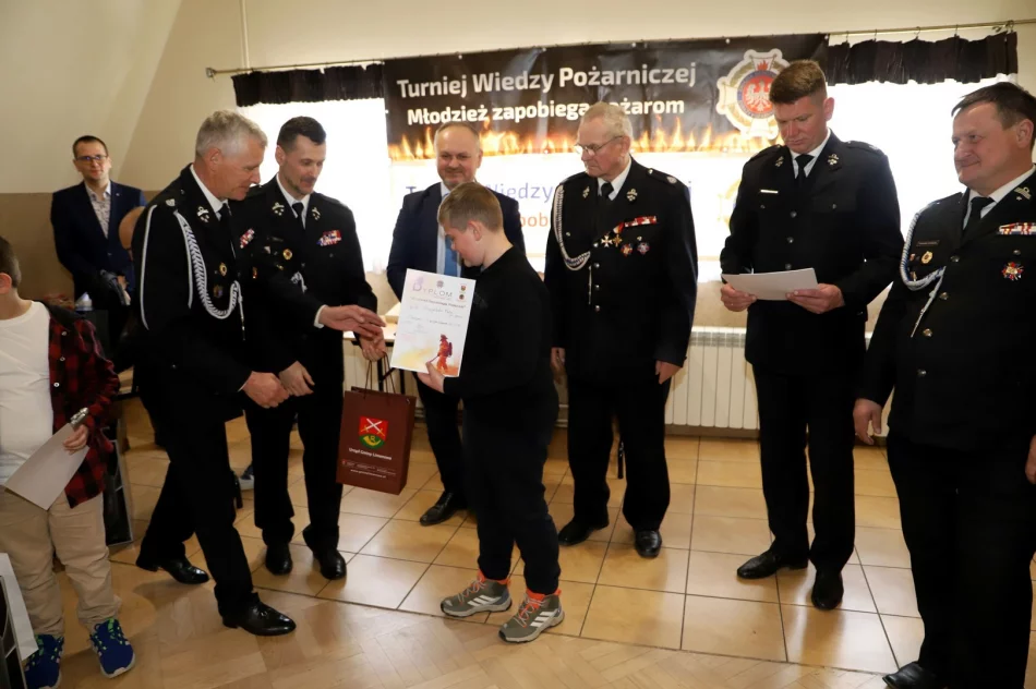 Miejsko-Gminny Turniej Wiedzy Pożarniczej rozstrzygnięty - zdjęcie 12