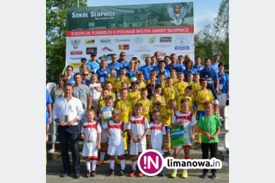 Piłkarski Puchar Wójta Słopnic rozstrzygnięty - zdjęcie 2