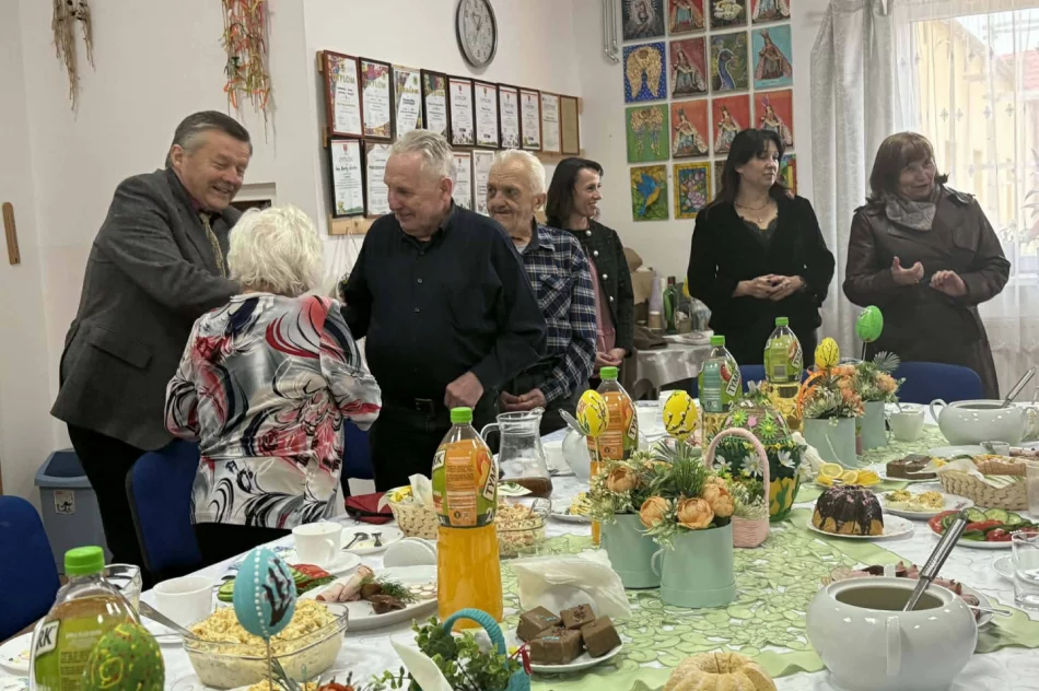 Spotkanie Wielkanocne w Dziennym Domu „Senior+” - zdjęcie 6
