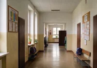 Reakcja na skandal w szkole: pomoc psychologiczna i rozmowy o zakazie telefonów  - zdjęcie główne