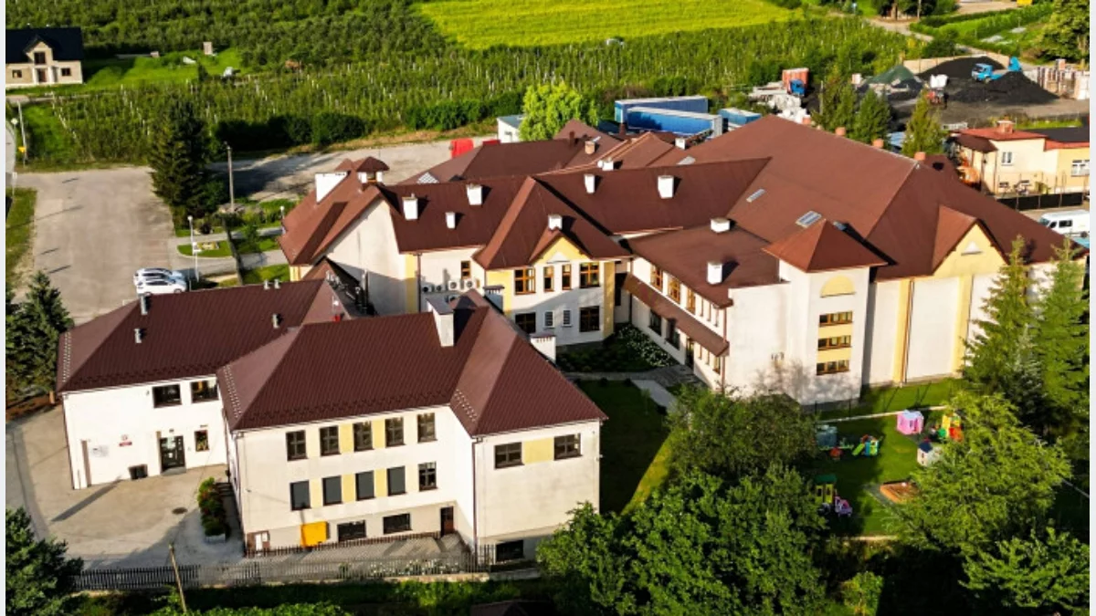 Nowy sprzęt dla szkół za niemal pół miliona złotych