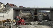 Ziemia zaczęła się osuwać. Wykonawca zwiększa monitoring - zdjęcie 2
