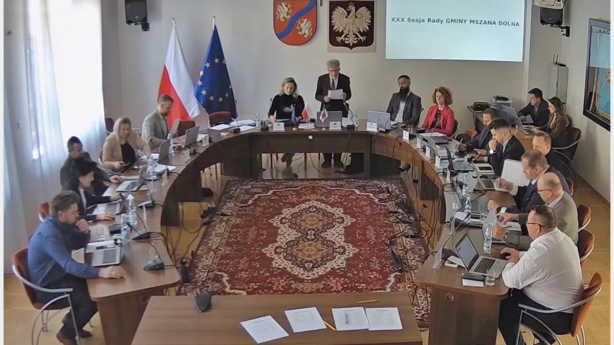 „Pyskówki”, „bojkot” i „agresja” - zarzuty komitetu referendalnego