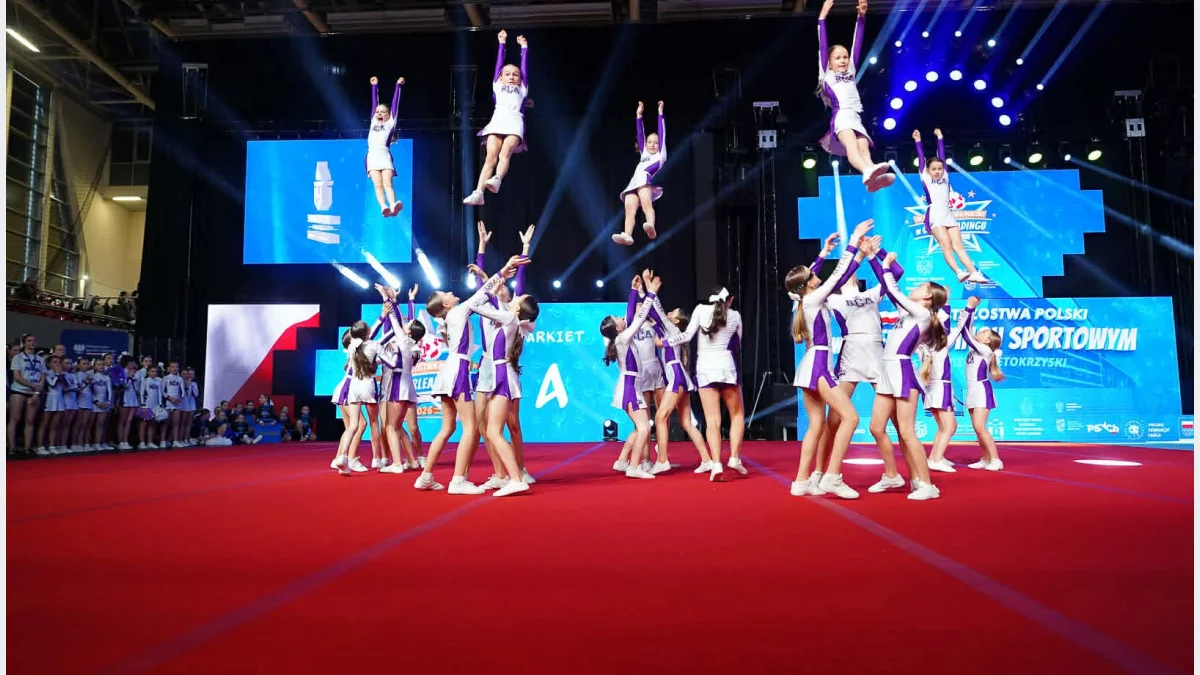 Złoto i tytuł Mistrza Polski! Wielki sukces zawodniczek Royal Cheerleaders Academy