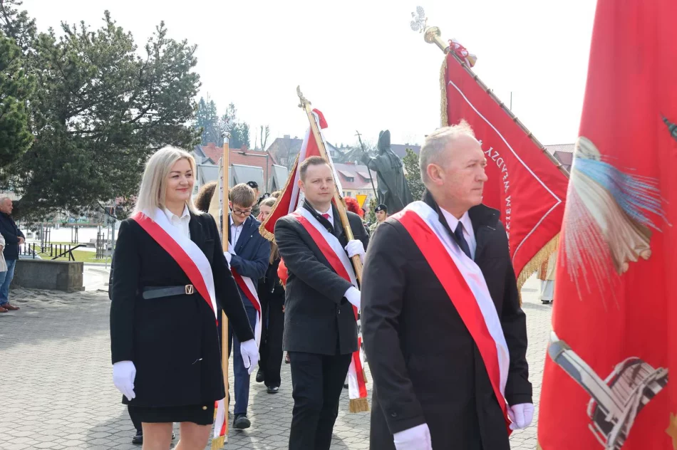 Limanowa uczciła 86. rocznicę Zbrodni Katyńskiej - zdjęcie 6
