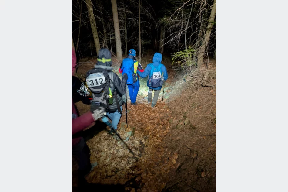 Nocna akcja w Gorcach. Uczestniczki maratonu zgubiły szlak - zdjęcie 2
