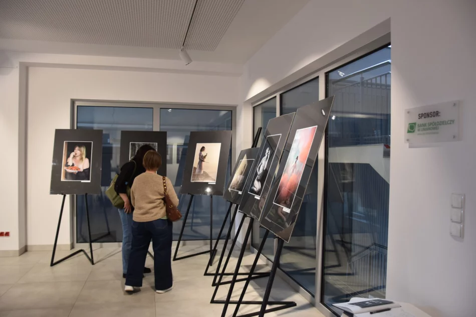 Artyści o ciele i fotografii. Finisaż wystawy - zdjęcie 3