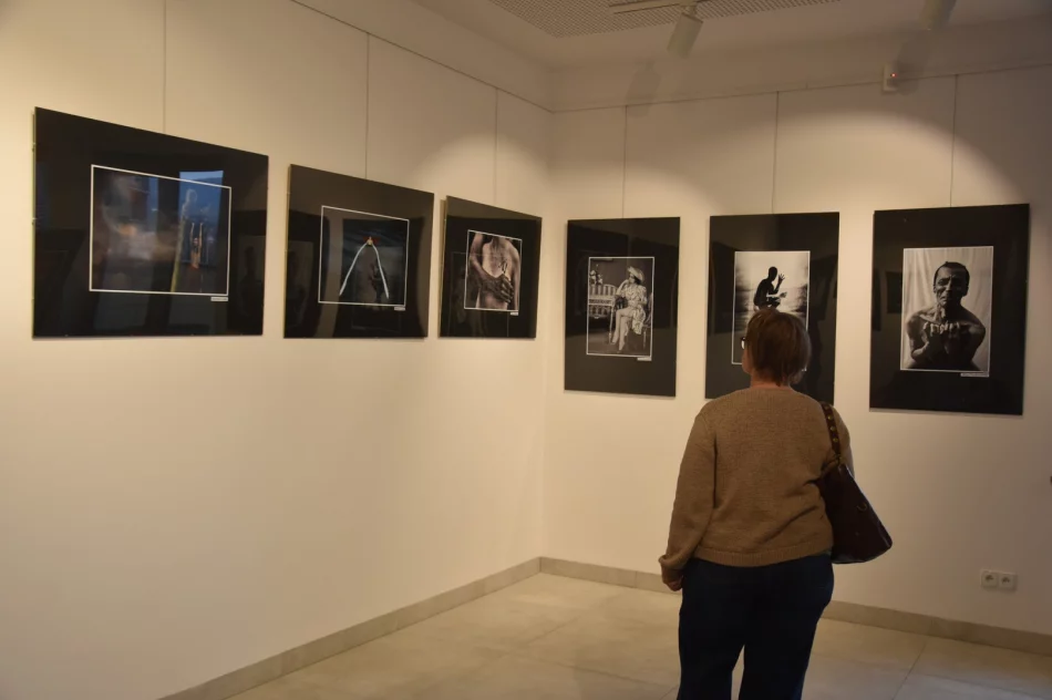 Artyści o ciele i fotografii. Finisaż wystawy - zdjęcie 7