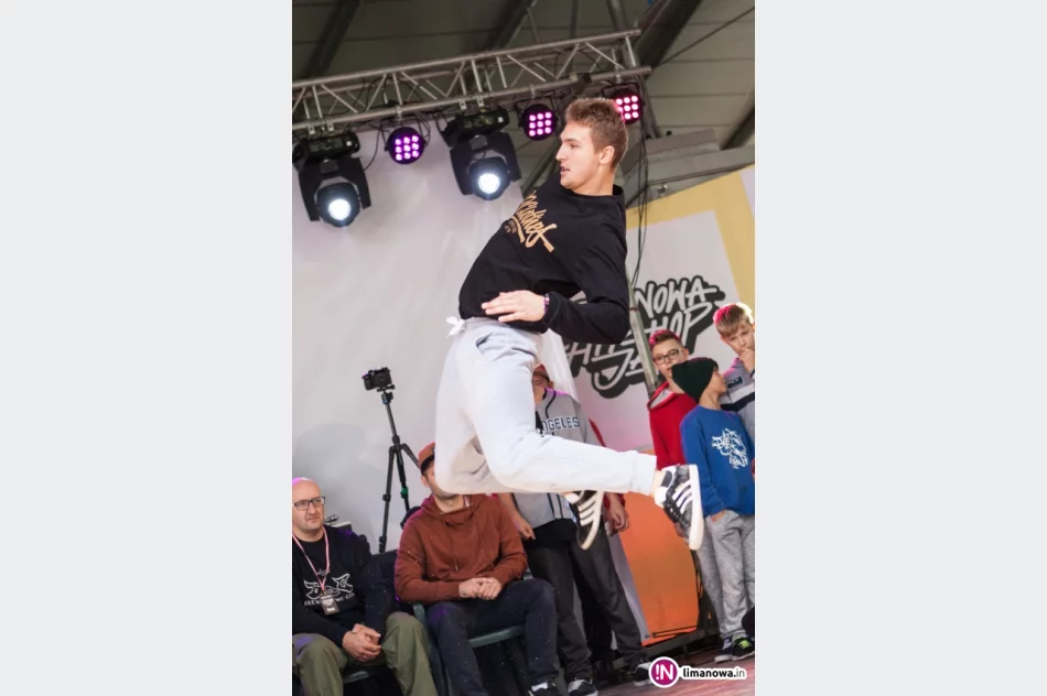 Limanowa Hip-Hop Jam 2017 - zawody breakdance - zdjęcie 12