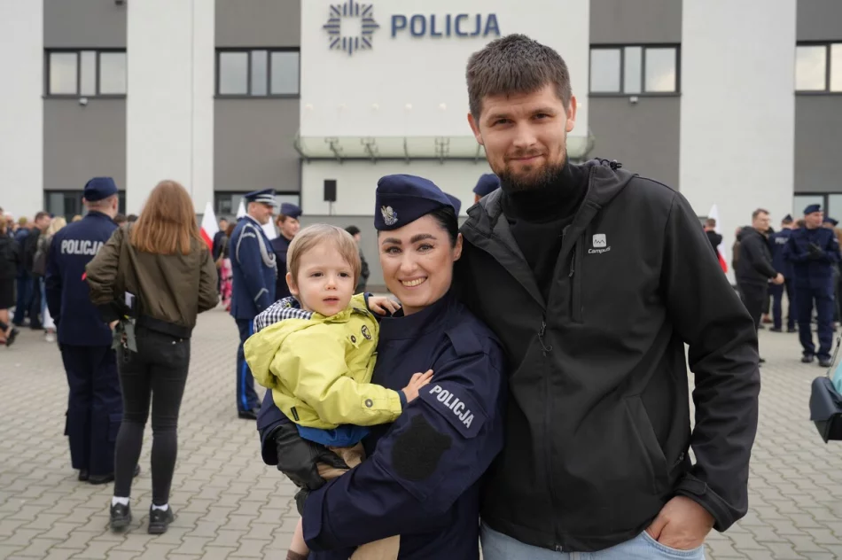 Nowi policjanci w garnizonie. Sześciu trafi do Limanowej - zdjęcie 18