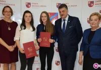 Biegaczki narciarskie nagrodzone osiągnięcia sportowe - zdjęcie główne