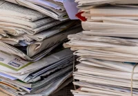 Gazety i kartony do kontenerów. Rusza piąta edycja zbiórki makulatury - zdjęcie główne