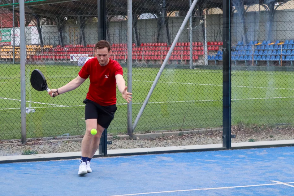 Padel Arena Limanowa otwiera sezon. Zacięta rywalizacja w inauguracyjnym turnieju Mexicano - zdjęcie 3