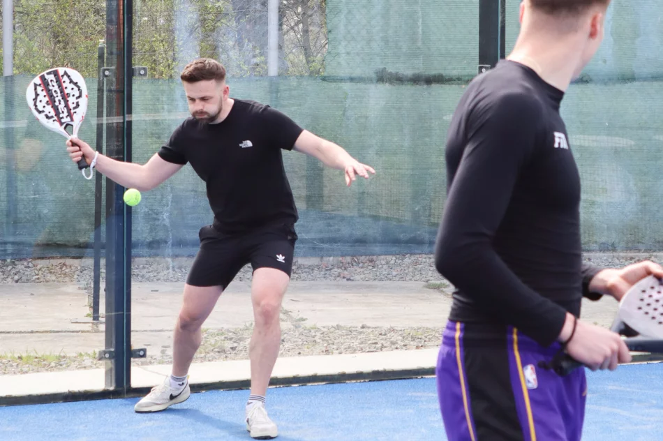 Padel Arena Limanowa otwiera sezon. Zacięta rywalizacja w inauguracyjnym turnieju Mexicano - zdjęcie 15