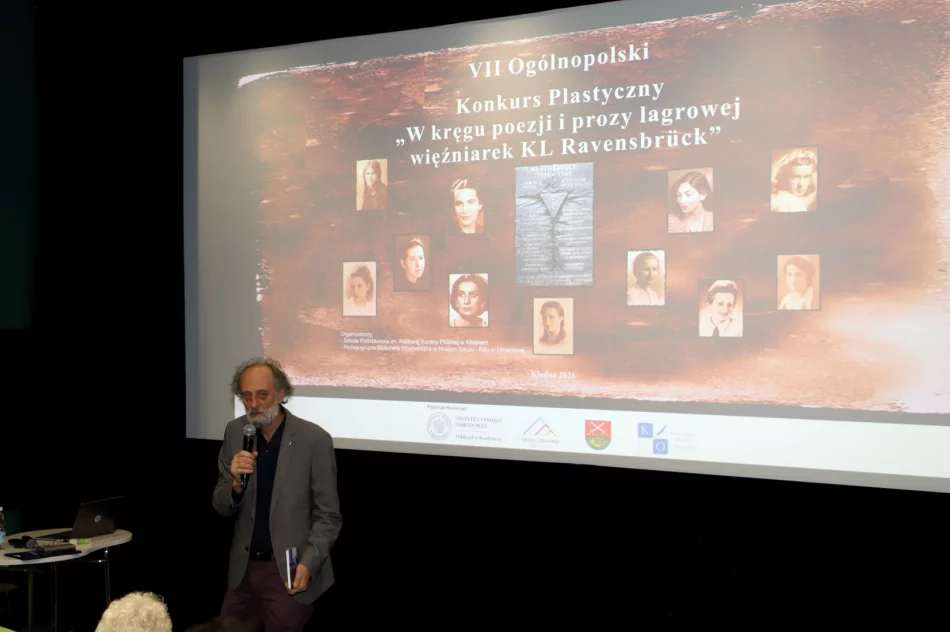 Uroczystość podsumowania VII Ogólnopolskiego Konkursu Plastycznego Ravensbrück - zdjęcie 7