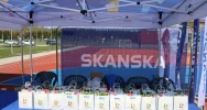 Na terenie Kompleksu Rekreacyjnego przy ul. Kusocińskiego odbyła się akcja sadzenia roślin „Budujemy tory, sadzimy drzewa” - zdjęcie 3