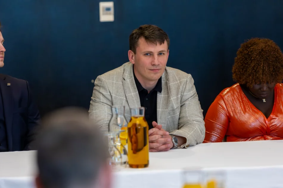 Egzotyczne rynki dla lokalnego biznesu? Dyplomaci o handlu z Afryką i Bliskim Wschodem - zdjęcie 4