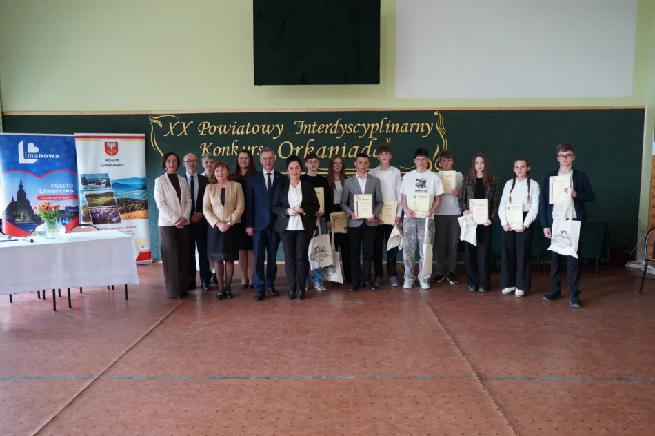 Najzdolniejsi ósmoklasiści zmierzyli się w jubileuszowej „Orkaniadzie” - zdjęcie 17