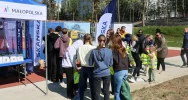 “Kolejowe” sadzonki przy ścieżce zdrowia - zdjęcie 3