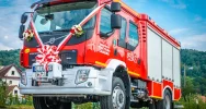 Nowy samochód poświęcony i oficjalnie przekazany druhom (zdjęcia) - zdjęcie 2
