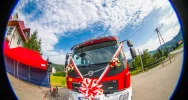 Nowy samochód poświęcony i oficjalnie przekazany druhom (zdjęcia) - zdjęcie 4