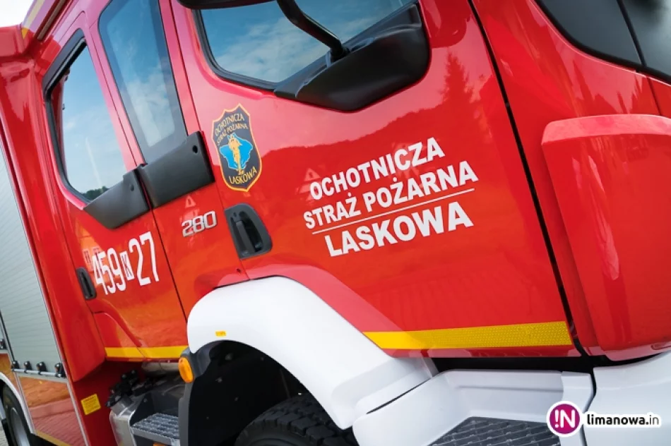 Przekazanie nowego samochodu dla OSP Laskowa - zdjęcie 14