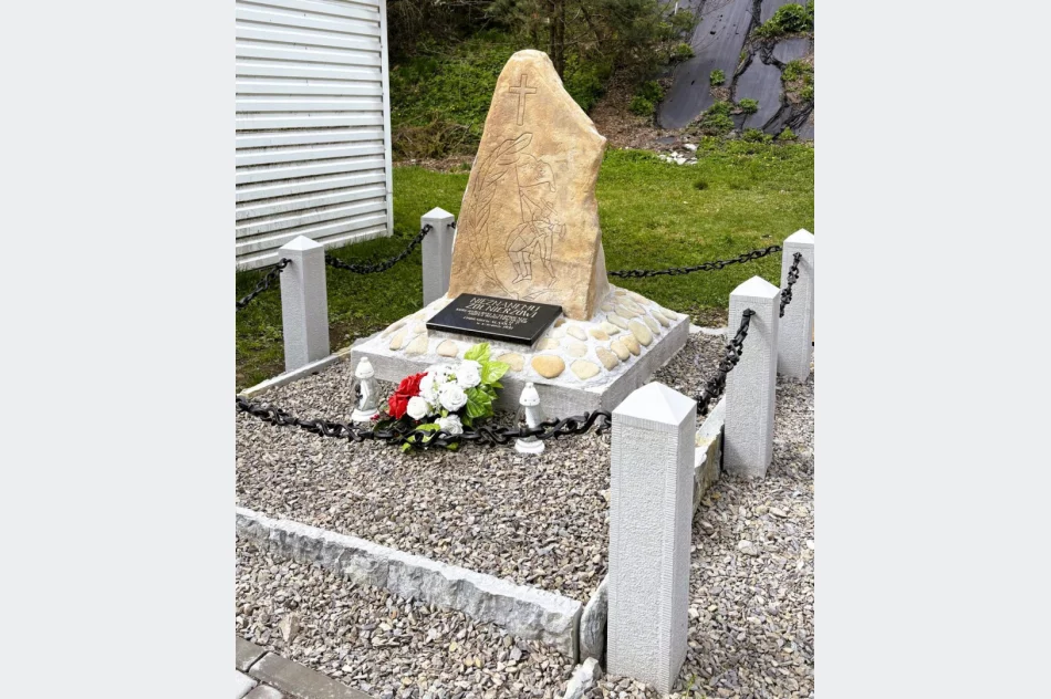 Odnowiony kawałek historii. Unikatowy obelisk po renowacji - zdjęcie 2
