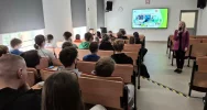 Przyszłość na rynku pracy. Doradcy odwiedzili szkołę - zdjęcie 2