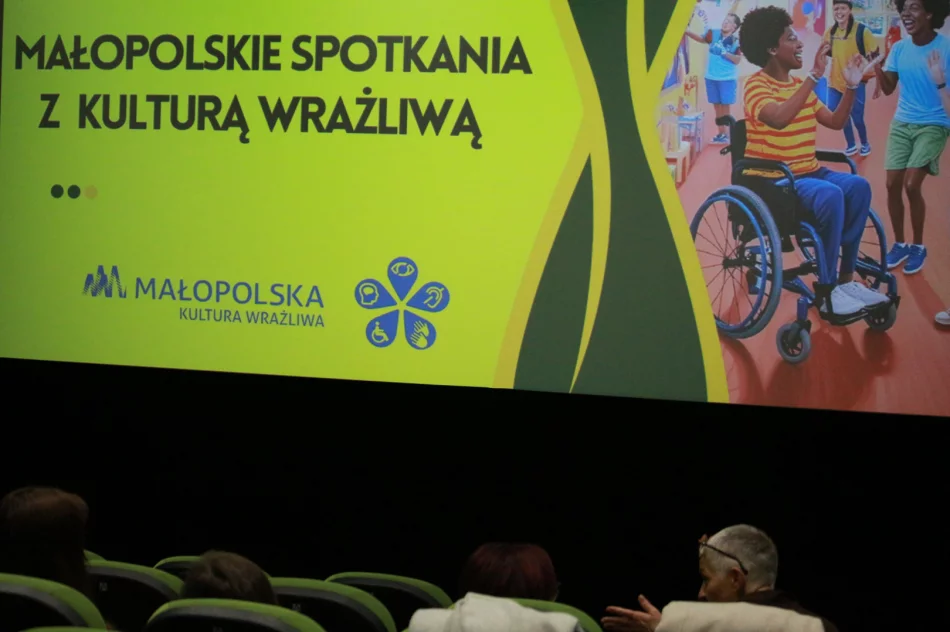 Kultura bez barier – Małopolskie spotkanie w Limanowskim Domu Kultury! - zdjęcie 8