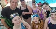 Aligator wprowadza swoją młodzież na szerokie wody - zdjęcie 4